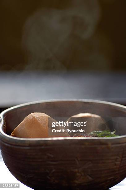 cooking setting up - makrobiotik stock-fotos und bilder