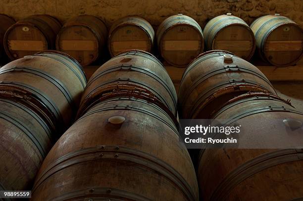 wine cave - vin stock pictures, royalty-free photos & images