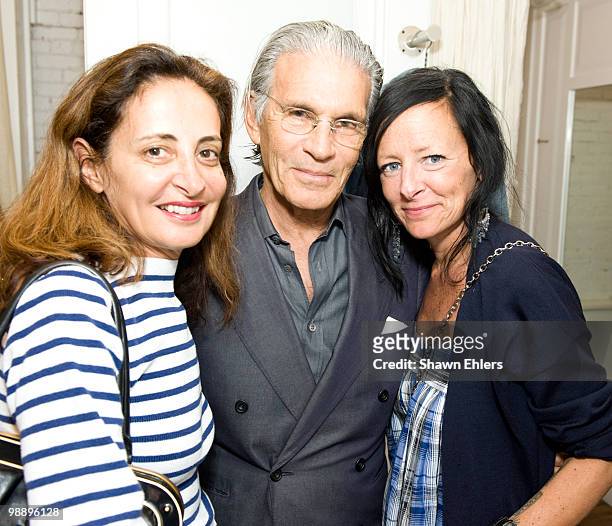 Sciascia Maser, photographer Wayne Maser and designer Elizabeth Kiester attend the launch of the Wanderlust for Madewell Collection at the Madewell...