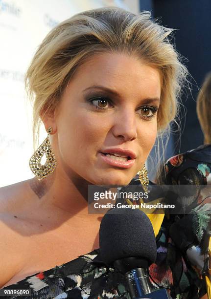 Actress and singer Jessica Simpson attends the 2010 Operation Smile annual gala at Cipriani, Wall Street on May 6, 2010 in New York City.