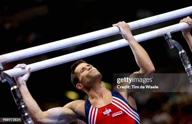 World Championships 2003 /Wilson Blaine, Usa, Parallel Bars, Barres Paralleles, Men Team Final, Finale Equipes Hommes, Championat Du Monde...