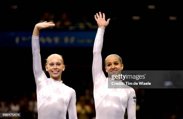 World Championships 2003 /Vise Hollie , Memmel Chellsie , Gold Medal, Medaille D'Or, Uneven Bars, Barres Asymetriques, Womens Individual Apparatus...