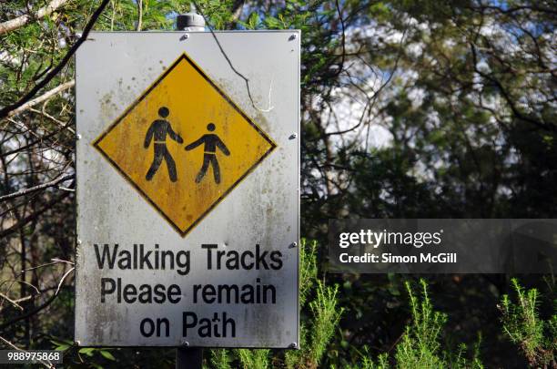 'walking tracks. please remain on path.' sign - bowral new south wales stock pictures, royalty-free photos & images