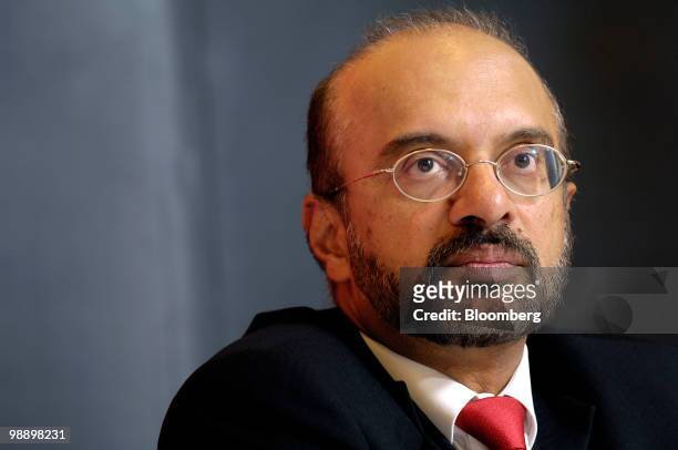 324 Group Ceo Piyush Gupta Photos and Premium High Res Pictures - Getty  Images