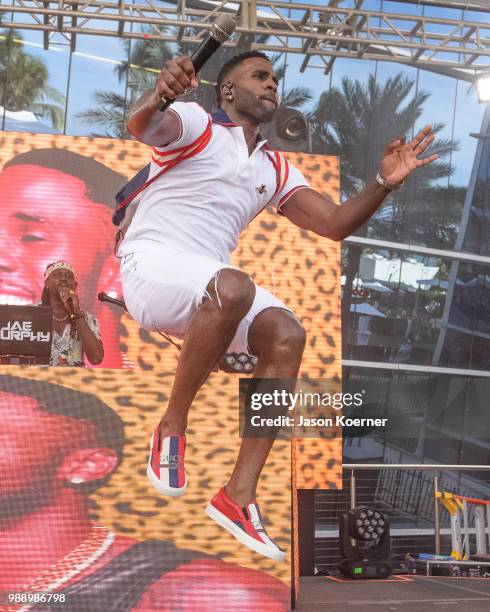 Jason Derulo performs on stage at the Sprint IWXIV BBQ Beach Bash and Concert during Irie Weekend 2018 at the Fontainebleau Miami Beach on June 30,...