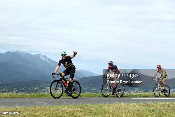 Darren Walsh of Great Britain competes in IRONMAN Austria-Karnten on July 1, 2018 in Klagenfurt, Austria.