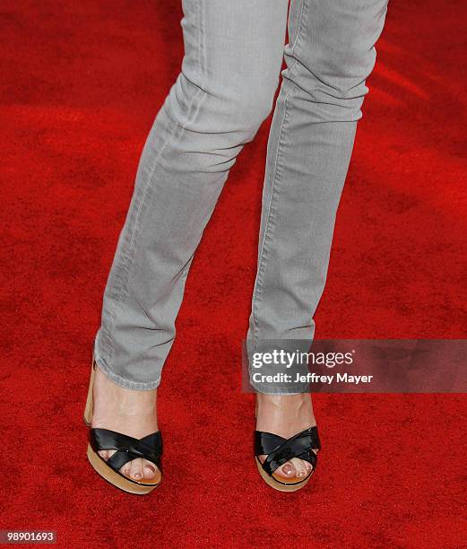 Teri Hatcher's shoes