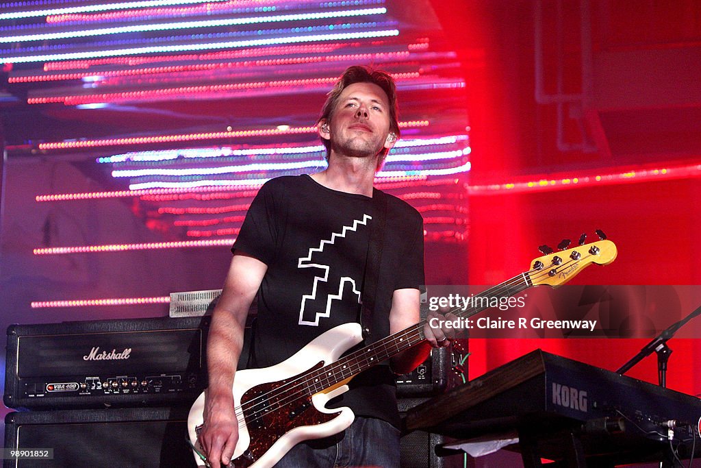 Evo Music Rooms: Groove Armada Perform