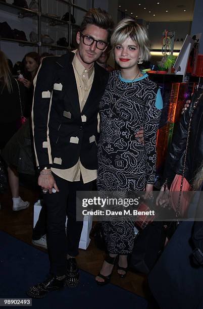 Henry Holland and Pixie Geldof attend the Teen Vogue Handbook UK launch at Marc Jacobs Boutique on May 6, 2010 in London,England.