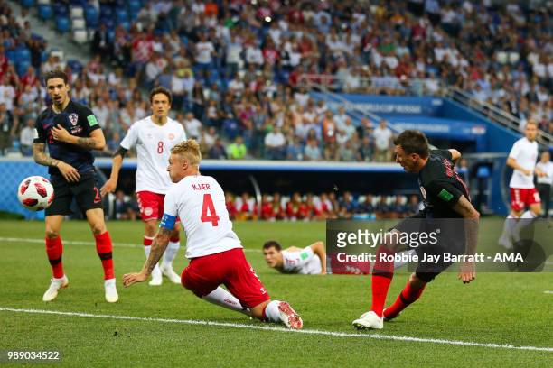 Mario Mandzukic of Croatia scores a goal to make it 1-1 during the 2018 FIFA World Cup Russia Round of 16 match between Croatia and Denmark at Nizhny...