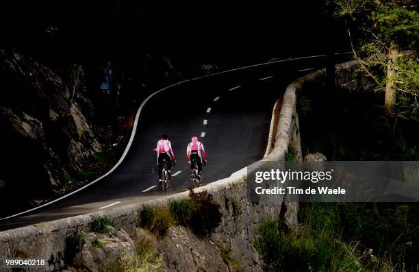 Team T - Mobile 2004Guerini Guioseppe , Vinokourov Alexandre , Illustration Illustratie Paysage Landscape Landschapentrainement Training Stage,...