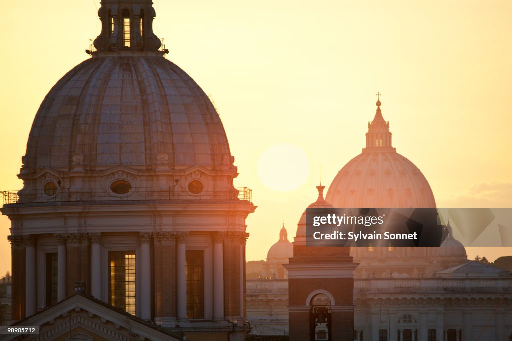 Sunset Over Rome High-Res Stock Photo - Getty Images