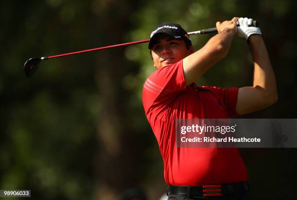 Jason Day of Australia hits his tee shot on the 12th hole during the second round of THE PLAYERS Championship held at THE PLAYERS Stadium course at...