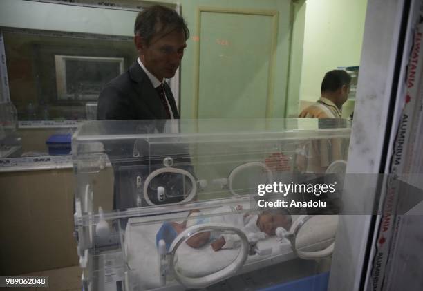 Pascal Reyntjens Farouk Batiche Photos Photos and Premium High Res Pictures - Getty Images