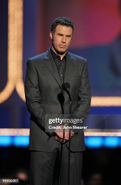 Will Ferrell presents the MTV Generation Award to Jim Carrey