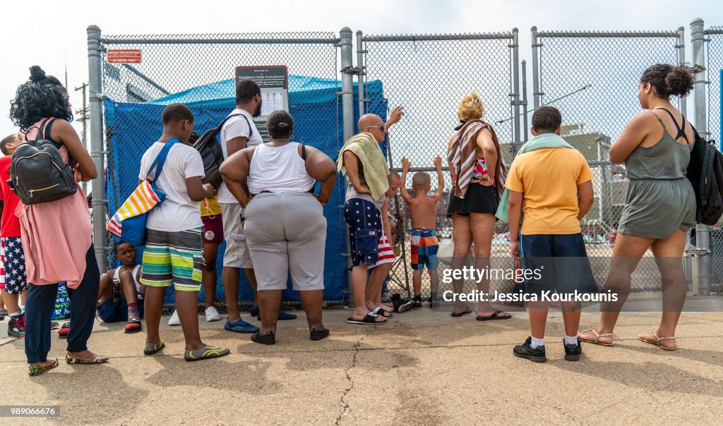 Philadelphia Swelters Amid East Coast Heatwave