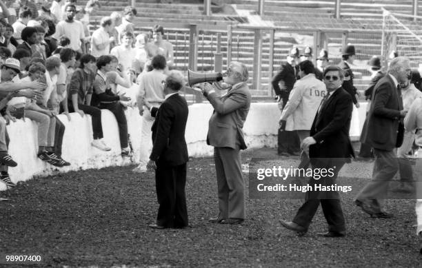 Chelsea 5 v Leeds United 0. Chelsea FC Chairman Ken Bates speaks to the crowd at half-time.