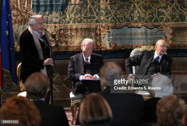 Tonino Guerra, Gian Luigi Rondi and President Giorgio Napolitano attend the David di Donatello nominations at Quirinale on May 7, 2010 in Rome, Italy.