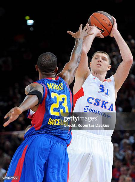 Viktor Khryapa, #31 of CSKA Moscow in action during the Euroleague Basketball Semi Final 1 between Regal FC Barcelona and CSKA Moscow at Bercy Arena...