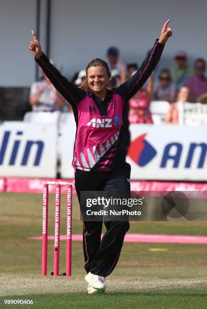 Suzie Bates of New Zealand Women celebrates the catch of Danni Wyatt of England Women caught by Leigh Kasperek of New Zealand Women during...