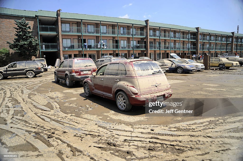 Nashville Begins Recovery After Devastating Floods