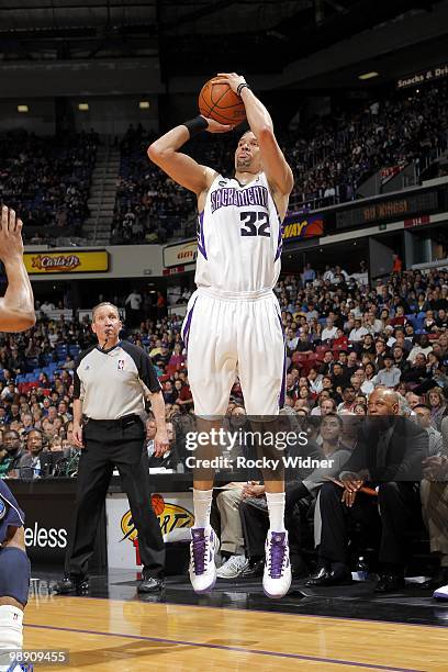 Francisco Garcia of the Sacramento Kings shoots a jump shot during the game against the Dallas Mavericks at Arco Arena on April 10, 2010 in...