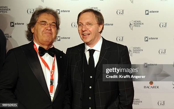 Helmut Markwort and Olli Dittrich attend the Henri-Nannen-Award at the Schauspielhaus on May 7, 2010 in Hamburg, Germany.