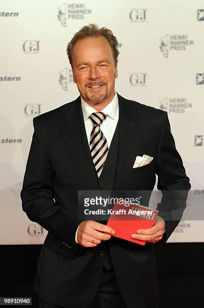 Actor Till Demtroeder attends the Henri-Nannen-Award at the Schauspielhaus on May 7, 2010 in Hamburg, Germany.