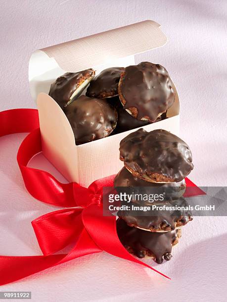 elisen lebkuchen, elevated view, close-up - lebkuchen stock pictures, royalty-free photos & images