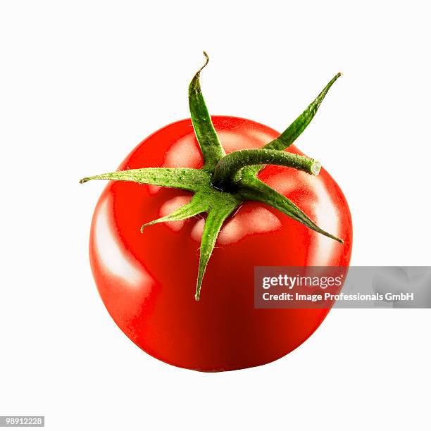 tomato on white background, close-up - kelchblatt stock-fotos und bilder