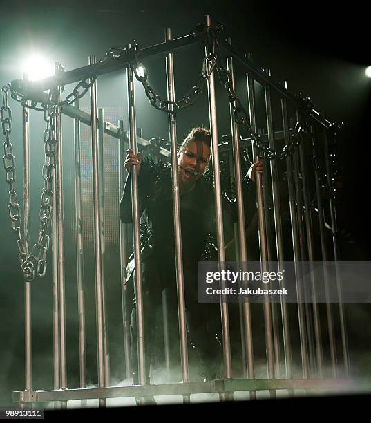 American singer Alicia Keys performs live during a concert at the O2 World on May 7, 2010 in Berlin, Germany. The concert is part of the 2010 tour to...