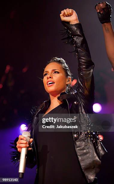 American singer Alicia Keys performs live during a concert at the O2 World on May 7, 2010 in Berlin, Germany. The concert is part of the 2010 tour to...