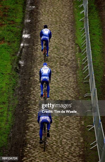 Training Qsd, Paris - Roubaix Illustration Illustratie Pave Kasseien, Foret D'Arenbergparijs, Entrainement, Team Equipe Ploeg Quick-Step Davitamon