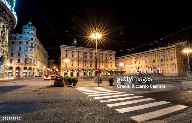 buona notte genova... - notte ストックフォトと画像