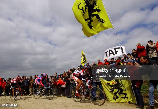 Paris - Roubaix 2004Illustration Illustratie, Fans Supporters Public Publiek Drapeau Vlag Flag, Hoste Leif , Bossoni Paulo , Aldag Rolf World Cup...