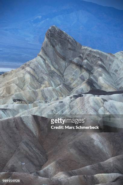 zabriskie point, death valley, california, united states - marc schmerbeck stock-fotos und bilder