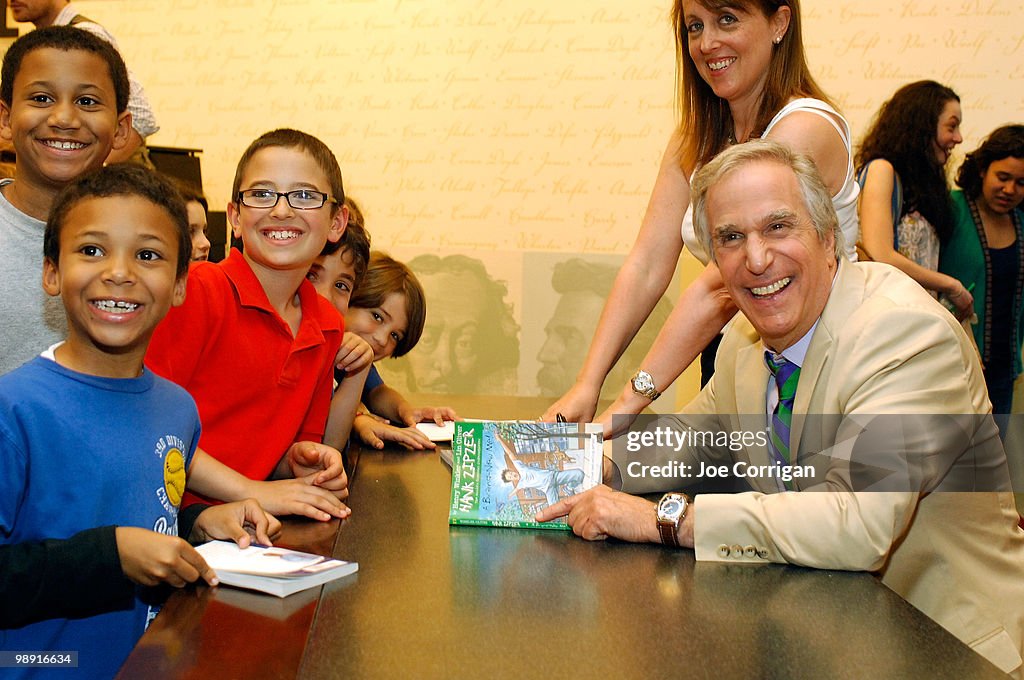 Henry Winkler Signs Copies Of "A Brand New Me!" - May 7, 2010