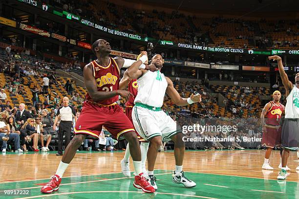 Hickson of the Cleveland Cavaliers battles for position against Shelden Williams of the Boston Celtics in Game Three of the Eastern Conference...