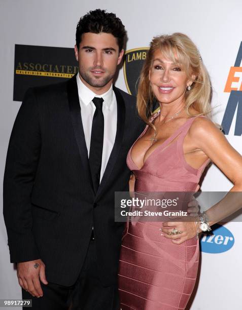 Personality Brody Jenner and Linda Thompson arrive at the 17th Annual Race to Erase MS event co-chaired by Nancy Davis and Tommy Hilfiger at the...