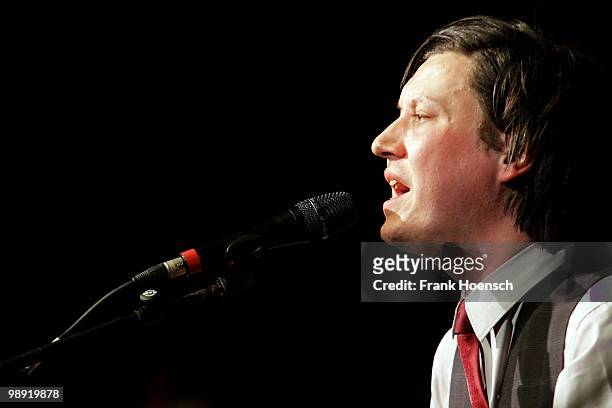 Singer Konstantin Gropper of the German band Get Well Soon performs live during a concert at the Volksbuehne on May 7, 2010 in Berlin, Germany. The...