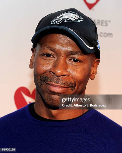 Musician Kevin Eubanks arrives at the 6th Annual MusiCares MAP Fund Benefit Concert at Club Nokia on May 7, 2010 in Los Angeles, California.