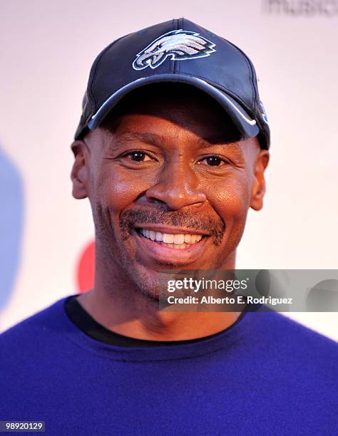 Musician Kevin Eubanks arrives at the 6th Annual MusiCares MAP Fund Benefit Concert at Club Nokia on May 7, 2010 in Los Angeles, California.