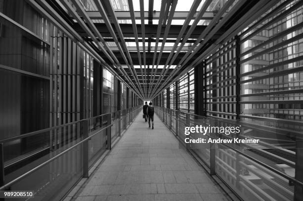 tokyo grid - tokyo midtown stock pictures, royalty-free photos & images