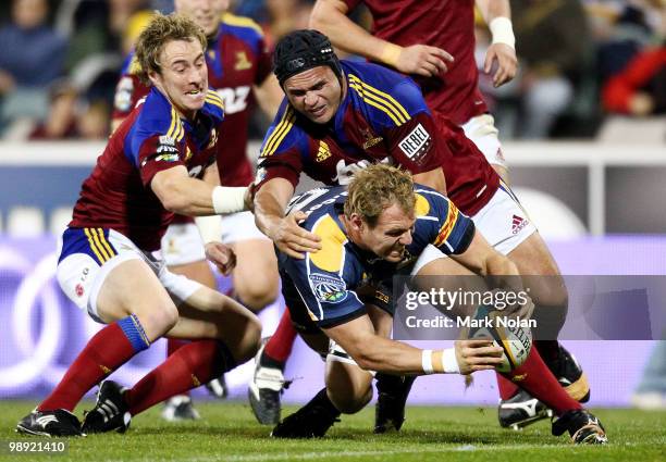 Rocky Elsom of the Brumbies scores during the round 13 Super 14 match between the Brumbies and the Highlanders at Canberra Stadium on May 8, 2010 in...