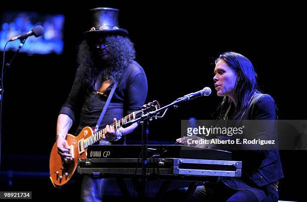 Musician Slash and musician Beth Hart perform at the 6th Annual MusiCares MAP Fund Benefit Concert at Club Nokia on May 7, 2010 in Los Angeles,...