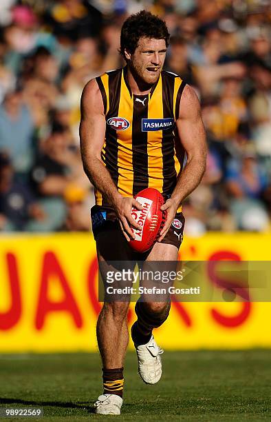 Campbell Brown of the Hawks looks for a teammate during the round seven AFL match between the West Coast Eagles and the Hawthorn Hawks at Subiaco...