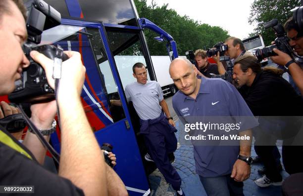 Tour De France 2004 Armstrong Lance , Borlee Serge Body Gard Garde De Corps Lijfwacht Medical Control Checks, Controle Visites Medicales, Medische...