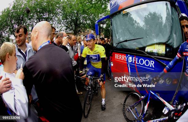 Tour De France 2004 Armstrong Lance Yellow Jersey Maillot Jaune Gele Trui, Borlee Serge Bodygard, Garde De Corps Lijfwacht, Crowds Public Publiek...