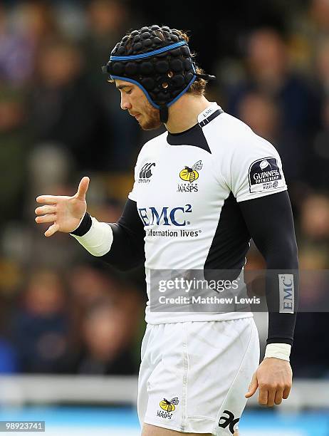 Danny Cipriani of Wasps looks at his injured hand during the Guinness Premiership match between Newcastle Falcons and London Wasps at Kingston Park...