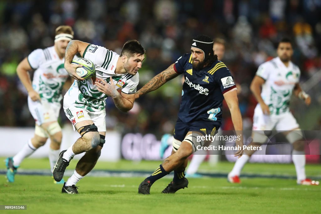 Super Rugby - Highlanders v Chiefs